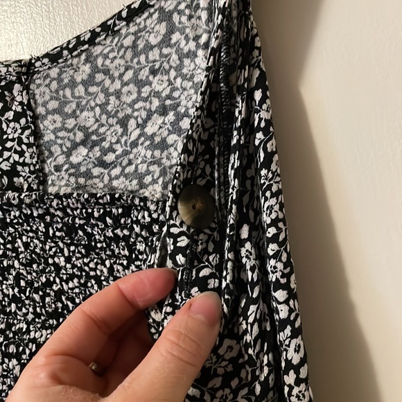 American Eagle romper - Picture 5 of 9